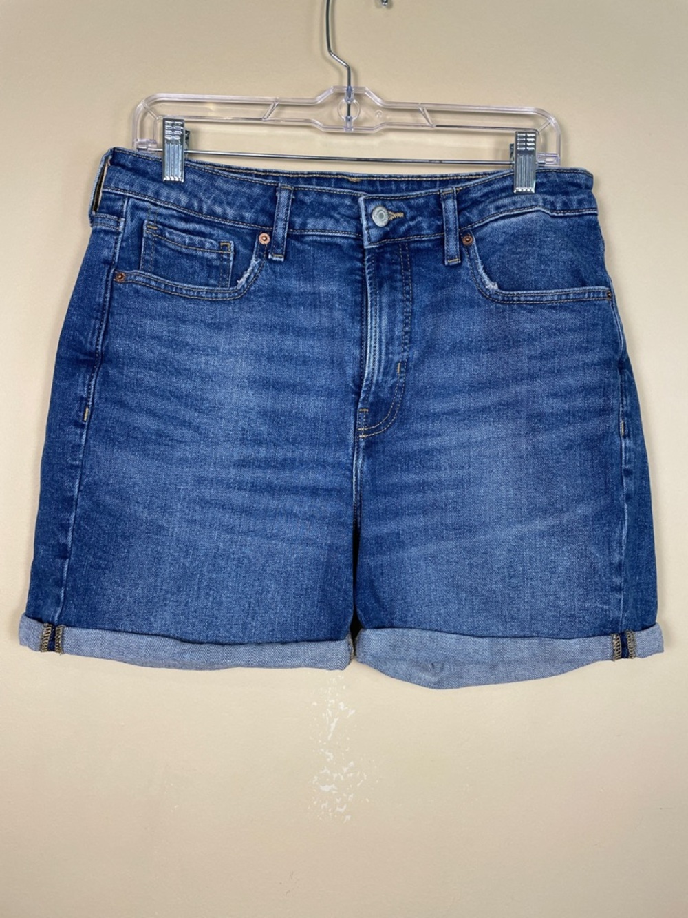 Old Navy Women’s High-Rise O.G. Straight Roll Cuff Jean Denim Shorts